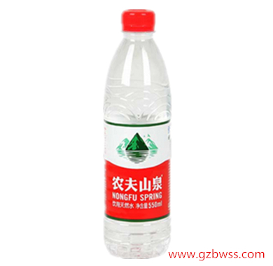 农夫山泉550ML瓶装水